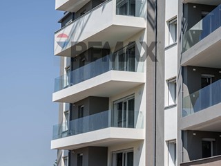 Quadrilocale in Vendita a Bergamo, 346'000&euro;, 155 m²