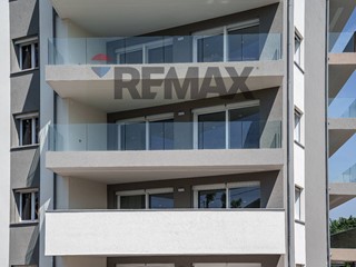 Quadrilocale in Vendita a Bergamo, 336'000&euro;, 152 m²
