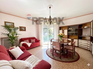 Trilocale in Vendita a Lovere, 110'000&euro;, 90 m²