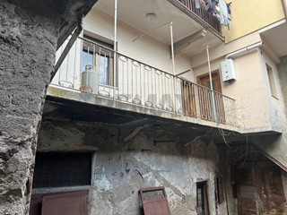 Appartamento in Vendita a Sovere, 28'000&euro;, 140 m²