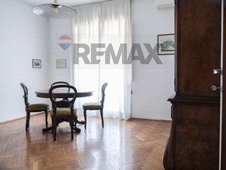 Trilocale in Vendita a Milano, 340'000&euro;, 83 m²