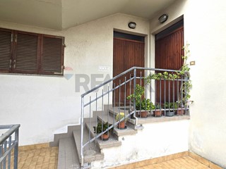 Quadrilocale in Vendita a Montelupone, 115'000&euro;, 95 m²