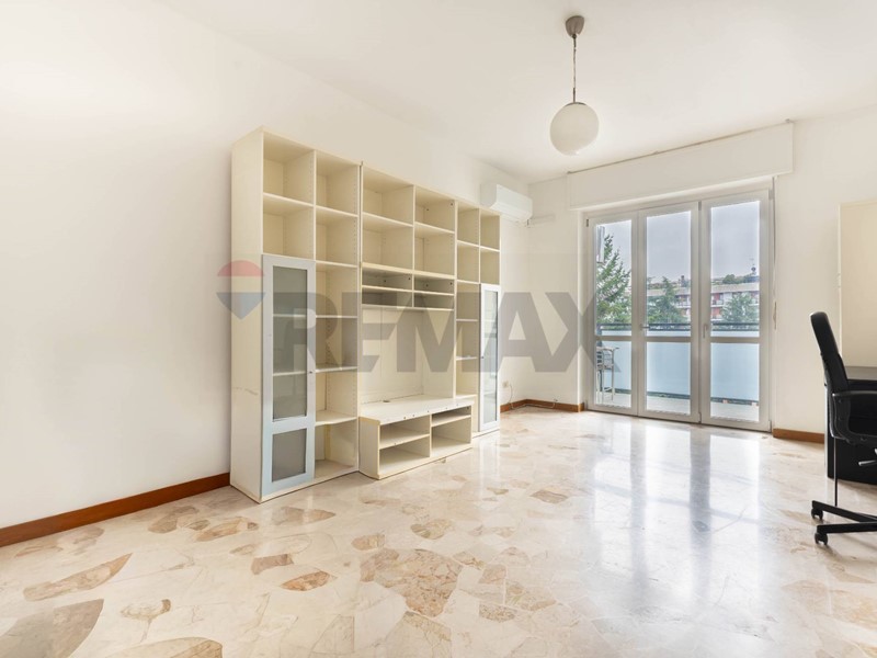 Bilocale in Vendita a Brugherio, 208'000&euro;, 80 m²