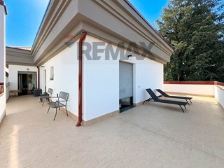 Attico in Vendita a Carugate, 490'000&euro;, 175 m²