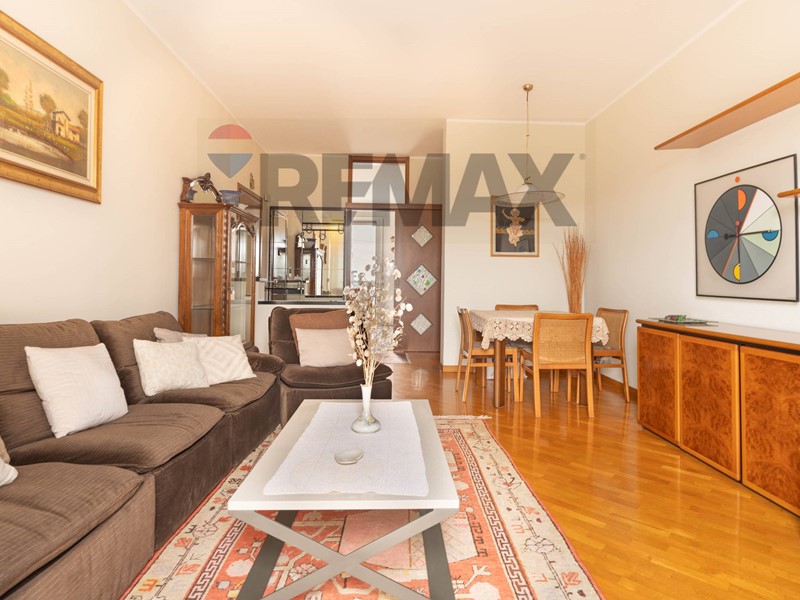 Trilocale in Affitto a Brugherio, 1'500&euro;, 100 m²