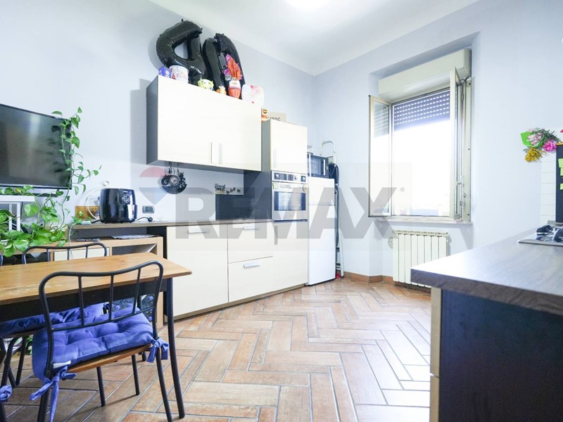 Bilocale in Vendita a Saronno, 110'000&euro;, 50 m²