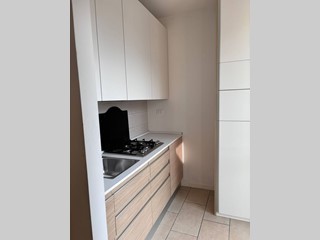Monolocale in Affitto a Como, 750&euro;, 29 m²