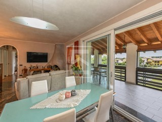 Quadrilocale in Vendita a Desenzano del Garda, 495'000&euro;, 150 m²