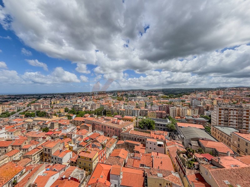 Appartamento in Vendita a Sassari, 285'000&euro;, 119 m²