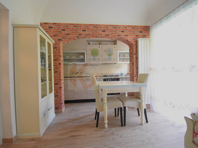 Appartamento in Vendita a Sassari, 95'000&euro;, 80 m²