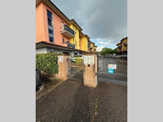Bilocale in Vendita a Castelfranco Emilia, 99'999&euro;, 65 m²