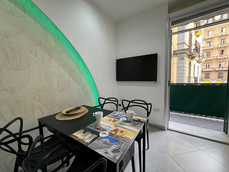 Monolocale in Affitto a Napoli, 950&euro;, 45 m²