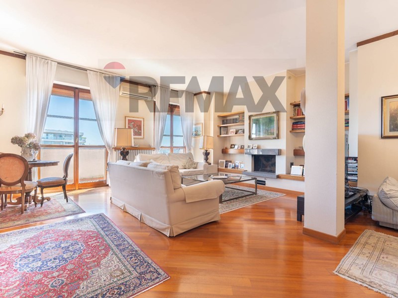 Trilocale in Vendita a Brugherio, 375'000&euro;, 165 m²