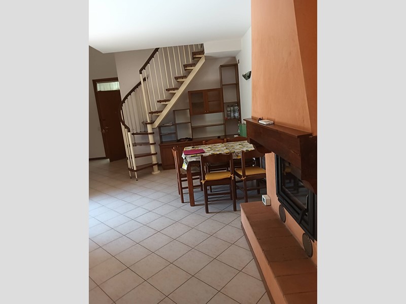 Trilocale in Vendita a Montespertoli, 210'000&euro;, 75 m²