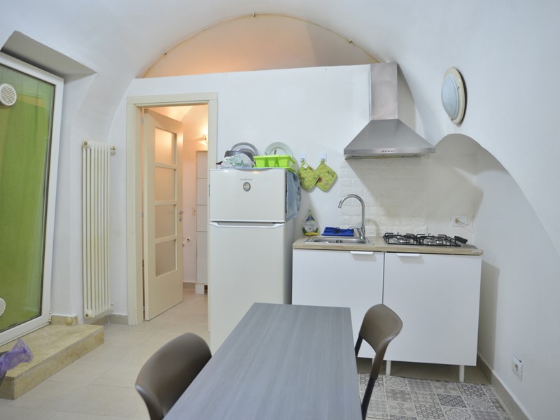 Monolocale in Vendita a Modugno, 60'000&euro;, 45 m², arredato
