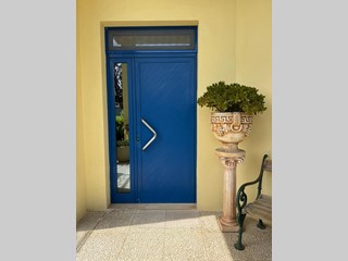 Appartamento in Vendita a Sirolo, 1'700'000&euro;, 650 m², arredato, con Box