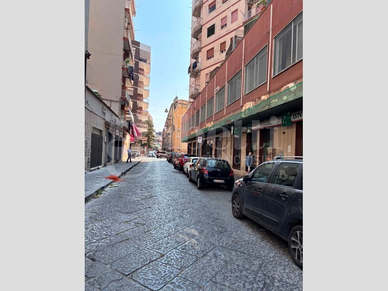 Trilocale in Vendita a Napoli, 315'000&euro;, 94 m²