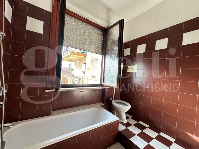 Bilocale in Vendita a Taggia, 140'000&euro;, 65 m²