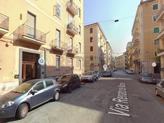 Appartamento in Affitto a Salerno, zona ZONA CARMINE, 1'200&euro;, 140 m²