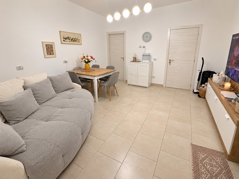 Bilocale in Vendita a Catania, zona Rapisardi, 83'000&euro;, 60 m²