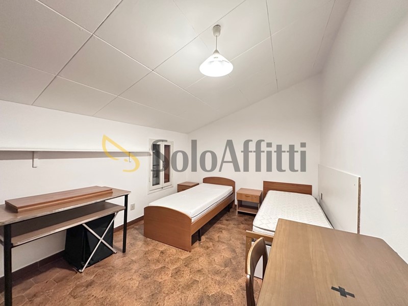 Bilocale in Affitto a Bologna, zona Centro Storico, 400&euro;, 40 m², arredato