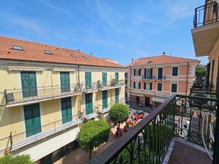Trilocale in Vendita a Diano Marina, 55 m²