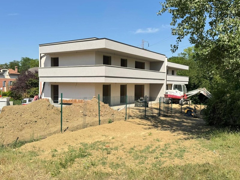 Quadrilocale in Vendita a San Lazzaro di Savena, 950'000&euro;, 210 m², con Box