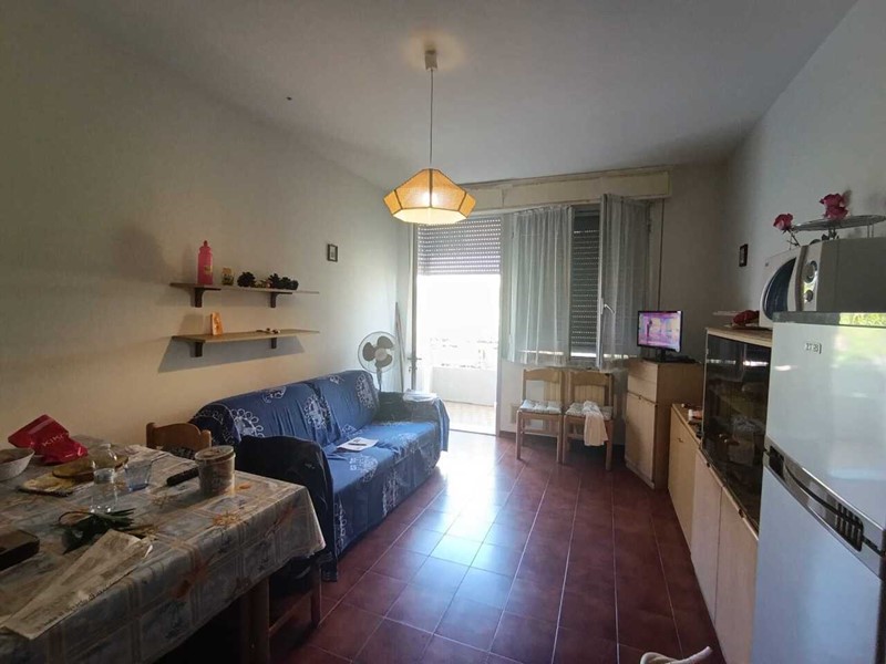 Trilocale in Affitto a Massa, zona Marina Di Massa, 700&euro;, 50 m²