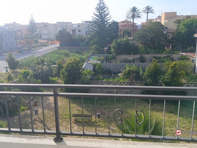 Trilocale in Vendita a Villafranca Tirrena, 99'000&euro;, 75 m²
