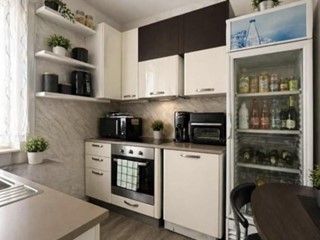 Appartamento in Vendita a Viareggio, 380'000&euro;, 80 m², arredato