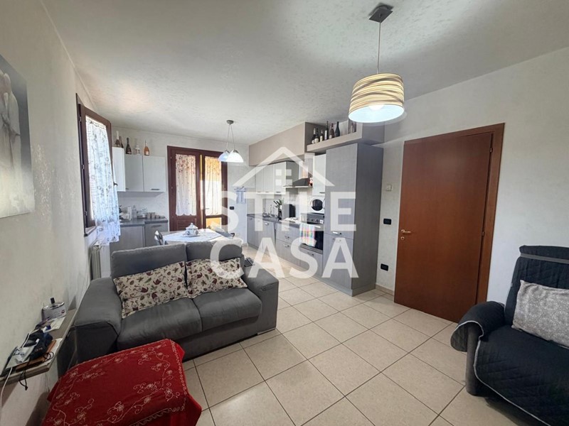 Trilocale in Vendita a Altopascio, 140'000&euro;, 78 m²