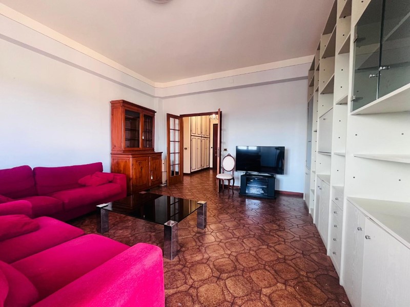 Appartamento in Vendita a Altopascio, 180'000&euro;, 130 m², con Box