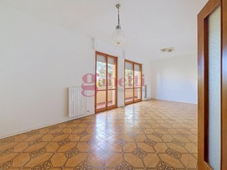 Appartamento in Vendita a Pisa, 250'000&euro;, 130 m²