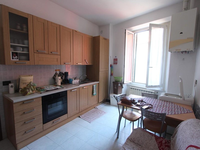 Bilocale in Vendita a Santo Stefano di Magra, 69'000&euro;, 45 m², arredato