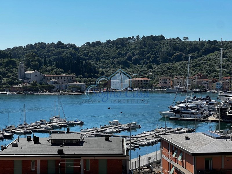 Appartamento in Vendita a Portovenere, zona Le Grazie, 260'000&euro;, 110 m², arredato
