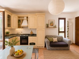 Trilocale in Vendita a Rapolano Terme, 120'000&euro;, 61 m², con Box
