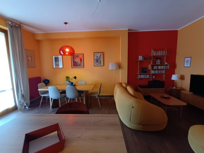 Appartamento in Vendita a Sinalunga, 180'000&euro;, 115 m², arredato