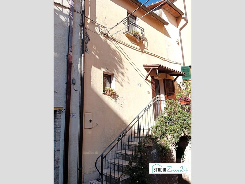 Bilocale in Vendita a Guardea, 43'000&euro;, 45 m²