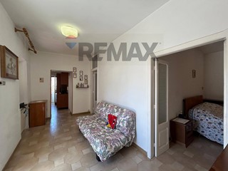 Quadrilocale in Vendita a Ischitella, 119'000&euro;, 94 m²