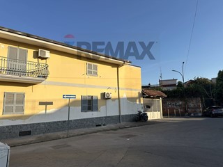 Appartamento in Vendita a Casoria, 1'150'000&euro;, 330 m²