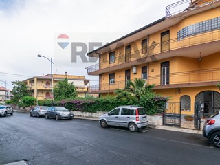 Trilocale in Vendita a Mascalucia, 129'000&euro;, 92 m²