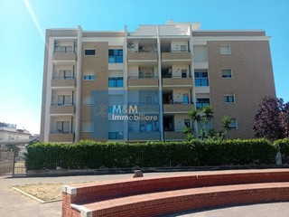 Trilocale in Vendita a Nettuno, 135'000&euro;, 73 m²