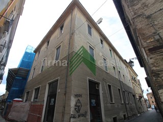 Trilocale in Vendita a Teramo, 65'000&euro;, 63 m²
