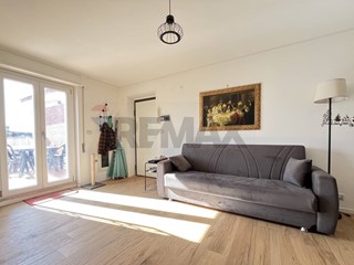 Attico in Vendita a Ardea, 139'000&euro;, 70 m²