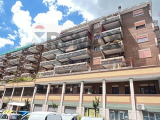 Appartamento in Vendita a Roma, 598'000&euro;, 149 m²