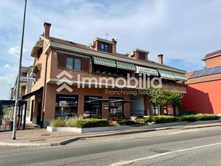 Quadrilocale in Vendita a Nichelino, 169'000&euro;, 97 m²