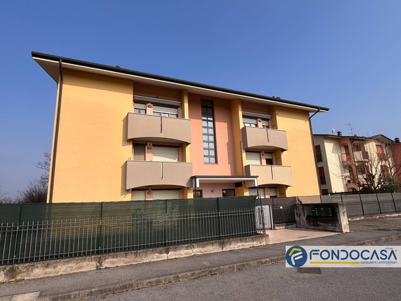 Quadrilocale in Vendita a Palosco, 195'000&euro;, 127 m²
