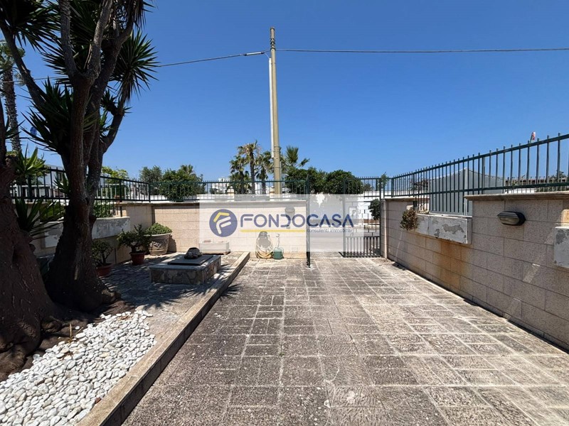 Trilocale in Vendita a Lecce, 150'000&euro;, 90 m²