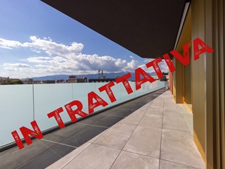 Appartamento in Vendita a Pordenone, 840'000&euro;, 225 m²