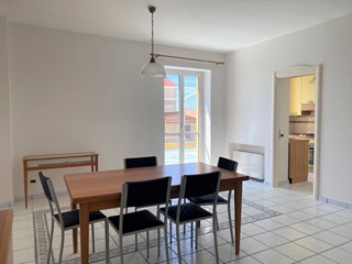 Quadrilocale in Affitto a Catanzaro, 800&euro;, 100 m²